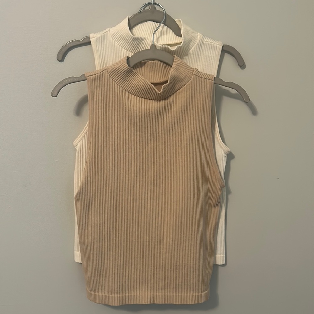 Set of two stretchy, neutral ribbed,sleeveless tops